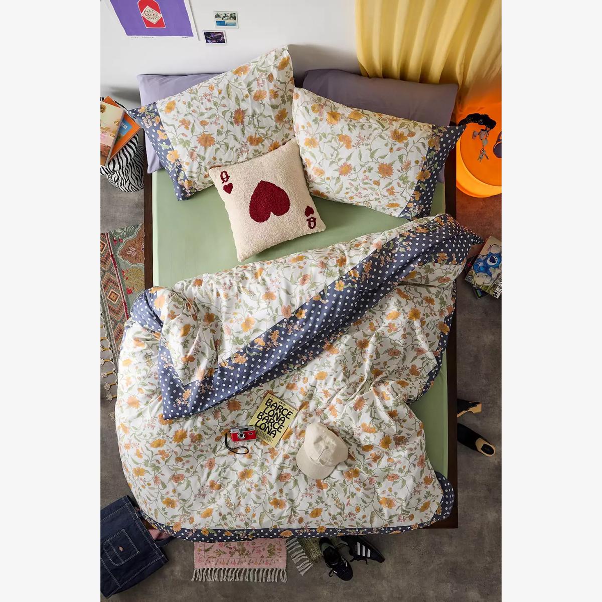 Ella Vine Polka Dot Duvet Set Double at Urban Outfitters – image 1