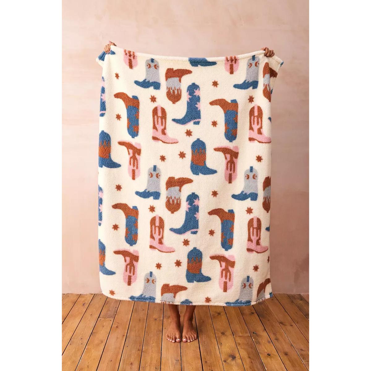 Howdy Print Blanket ALL at Urban Outfitters – image 2