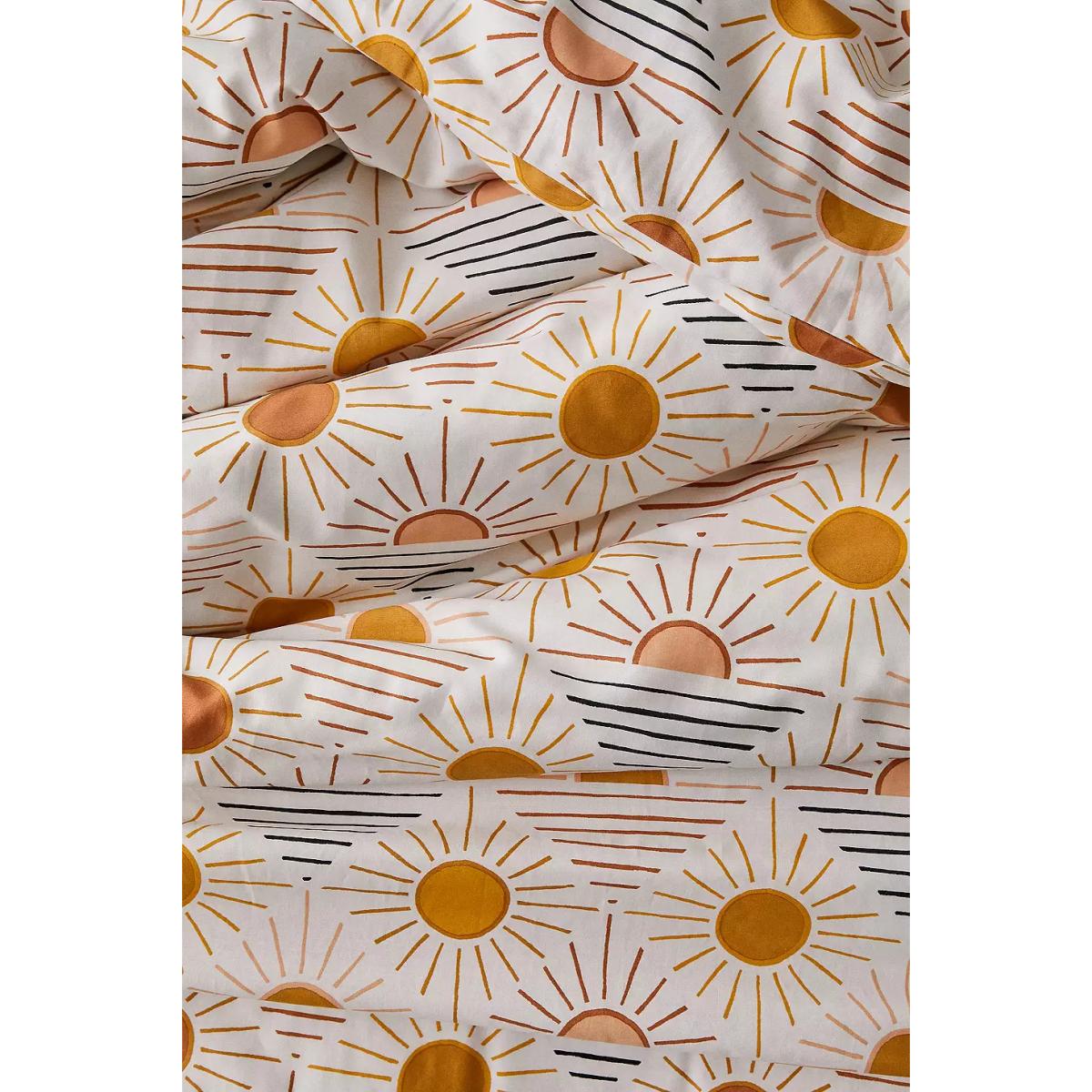Geo Sun Duvet Set - Orange KING at Urban Outfitters – image 3