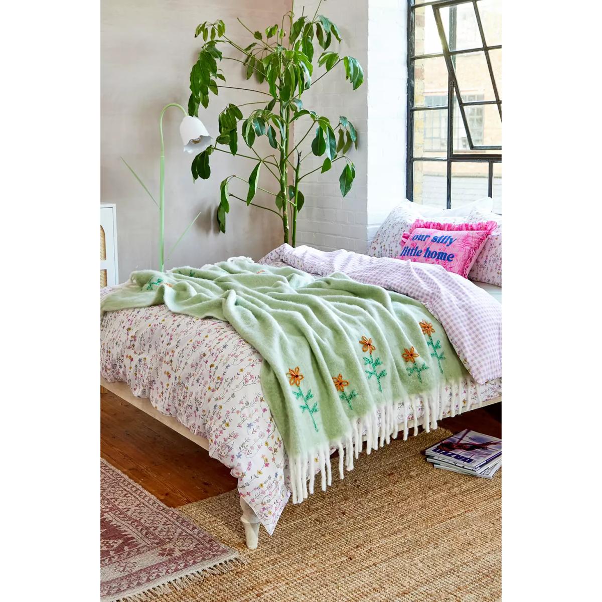 Urban Outfitters Embellished Sage Cosy Blanket - Light Green 150cm x 125cm – image 3