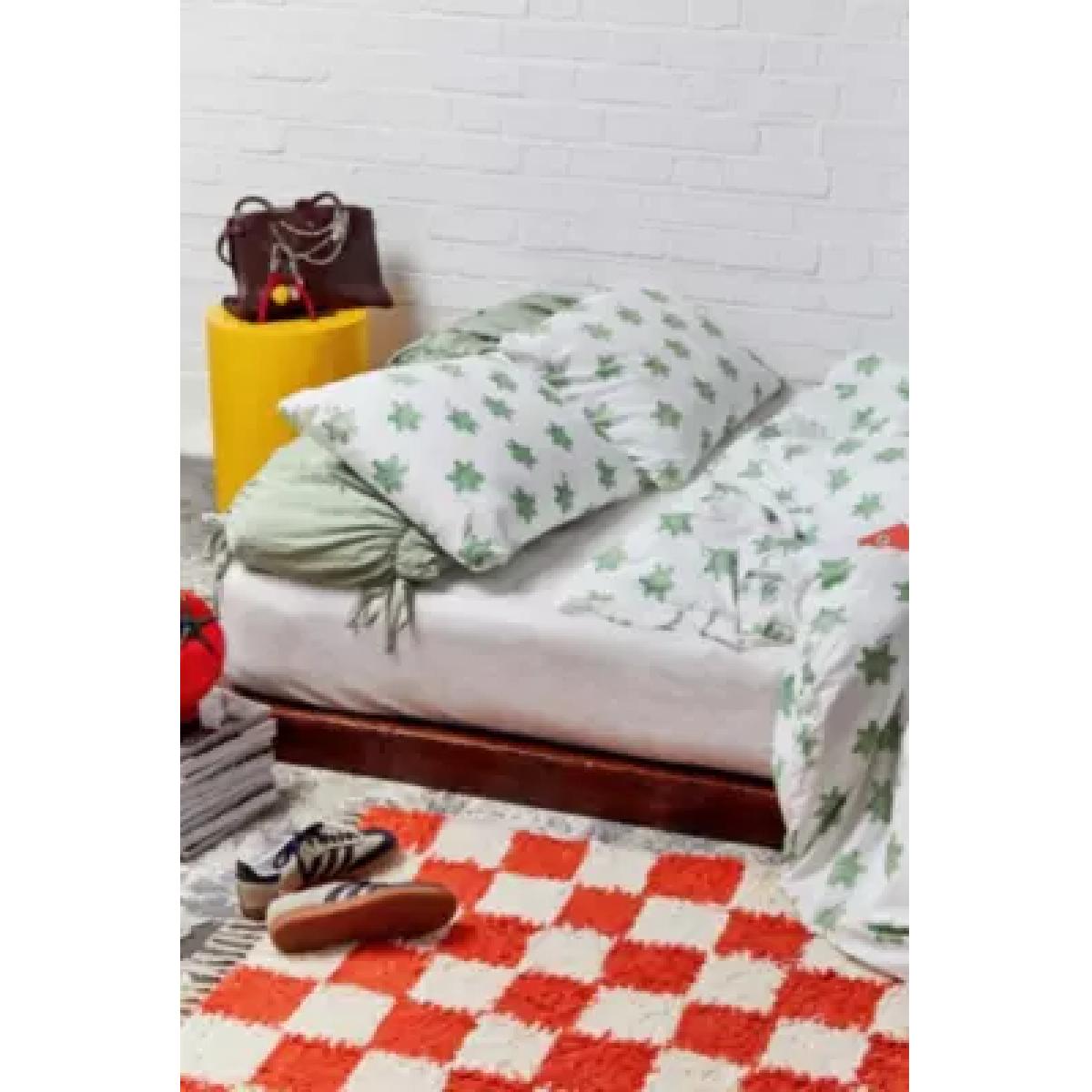 Grumpy Frog Duvet Set - White King at Urban Outfitters – image 8