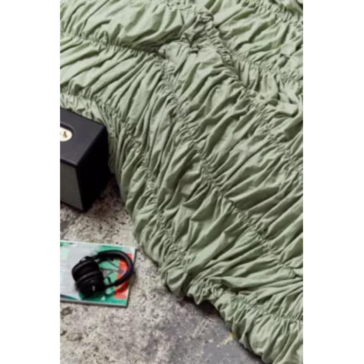 Sage Cinched Duvet Set - Light Green Double at Urban Outfitters – image 10