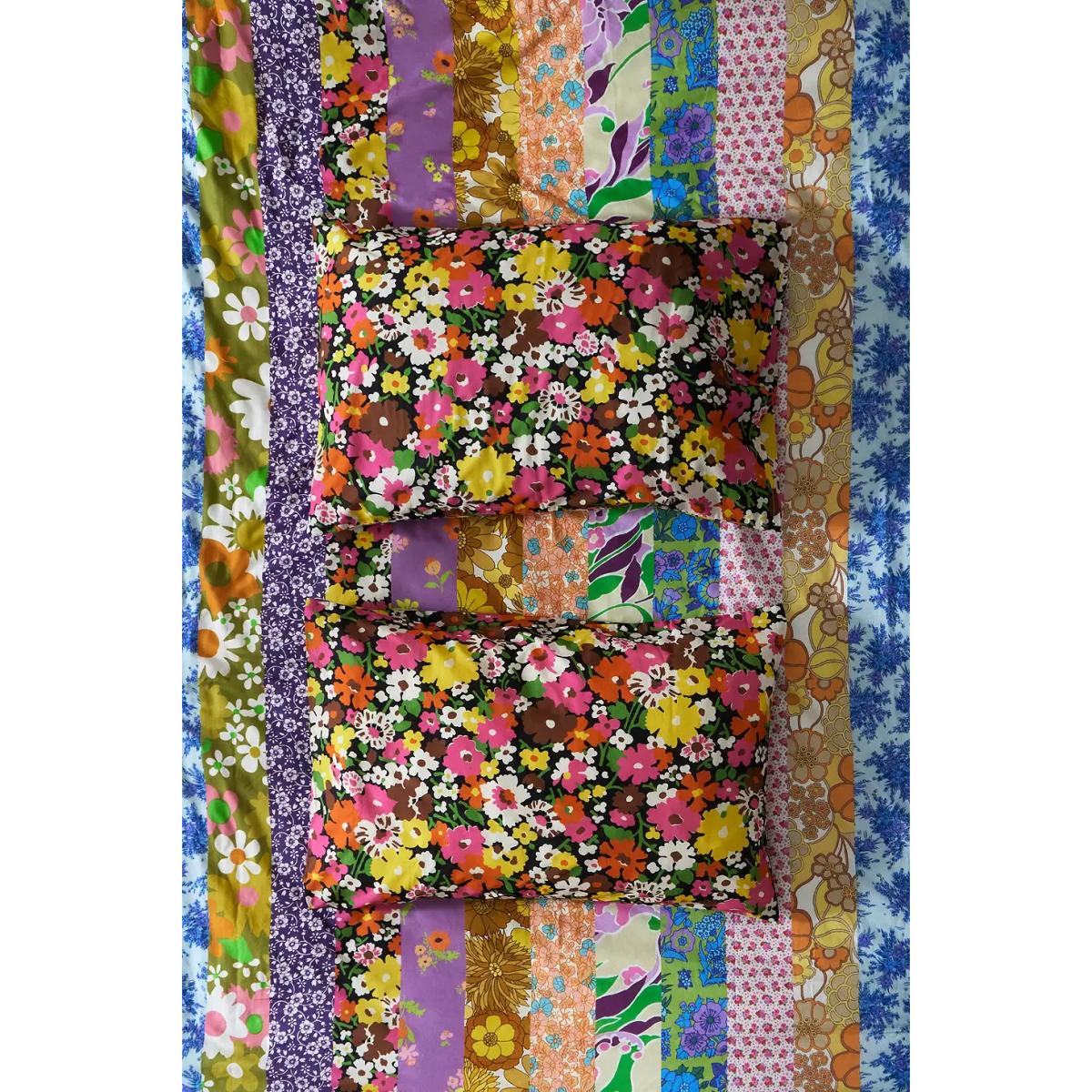 Vera Floral Duvet Set Single at Urban Outfitters – image 7