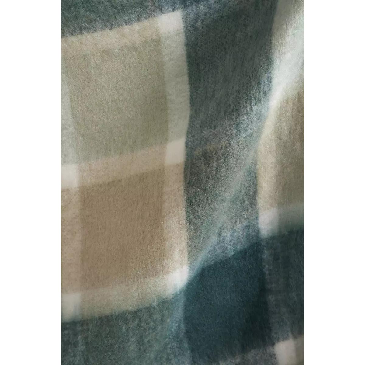 Check Cosy Blanket - Neutral ALL at Urban Outfitters – image 3