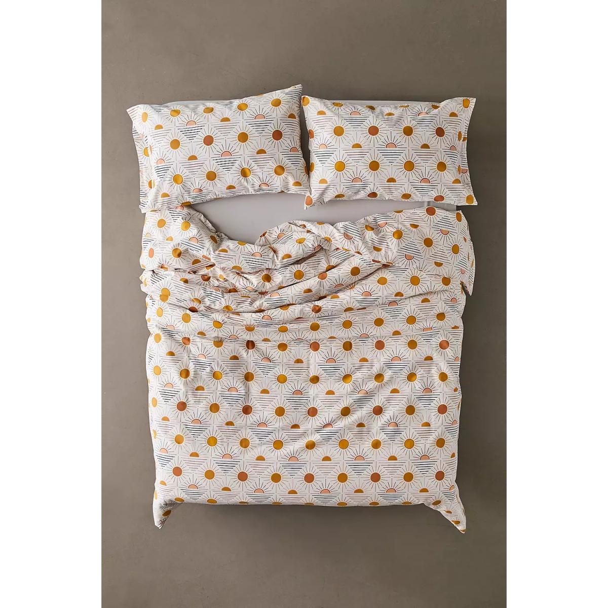 Geometric Sun Duvet Set - Orange Double at Urban Outfitters – image 2