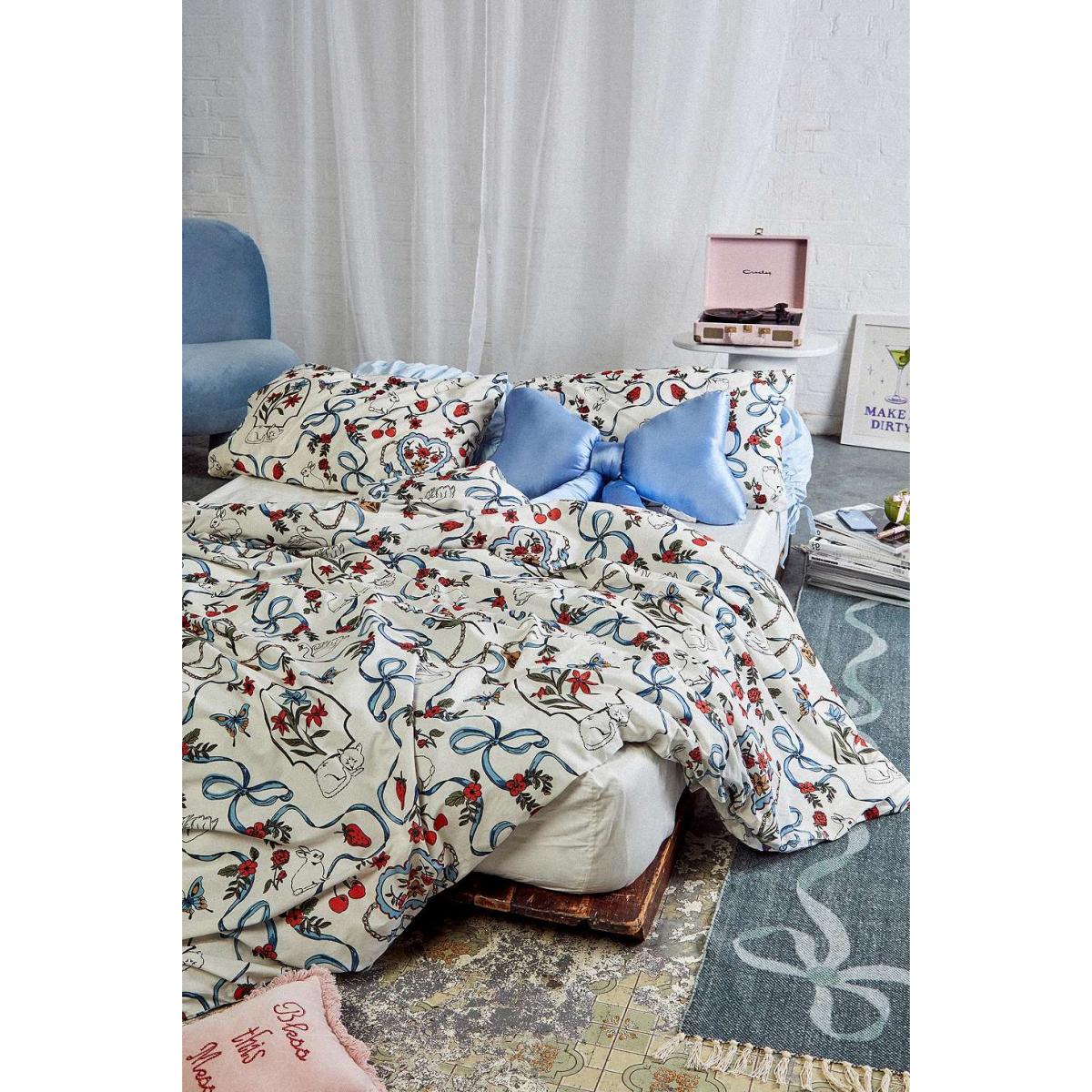 Mariya Duvet Set Double at Urban Outfitters – image 2