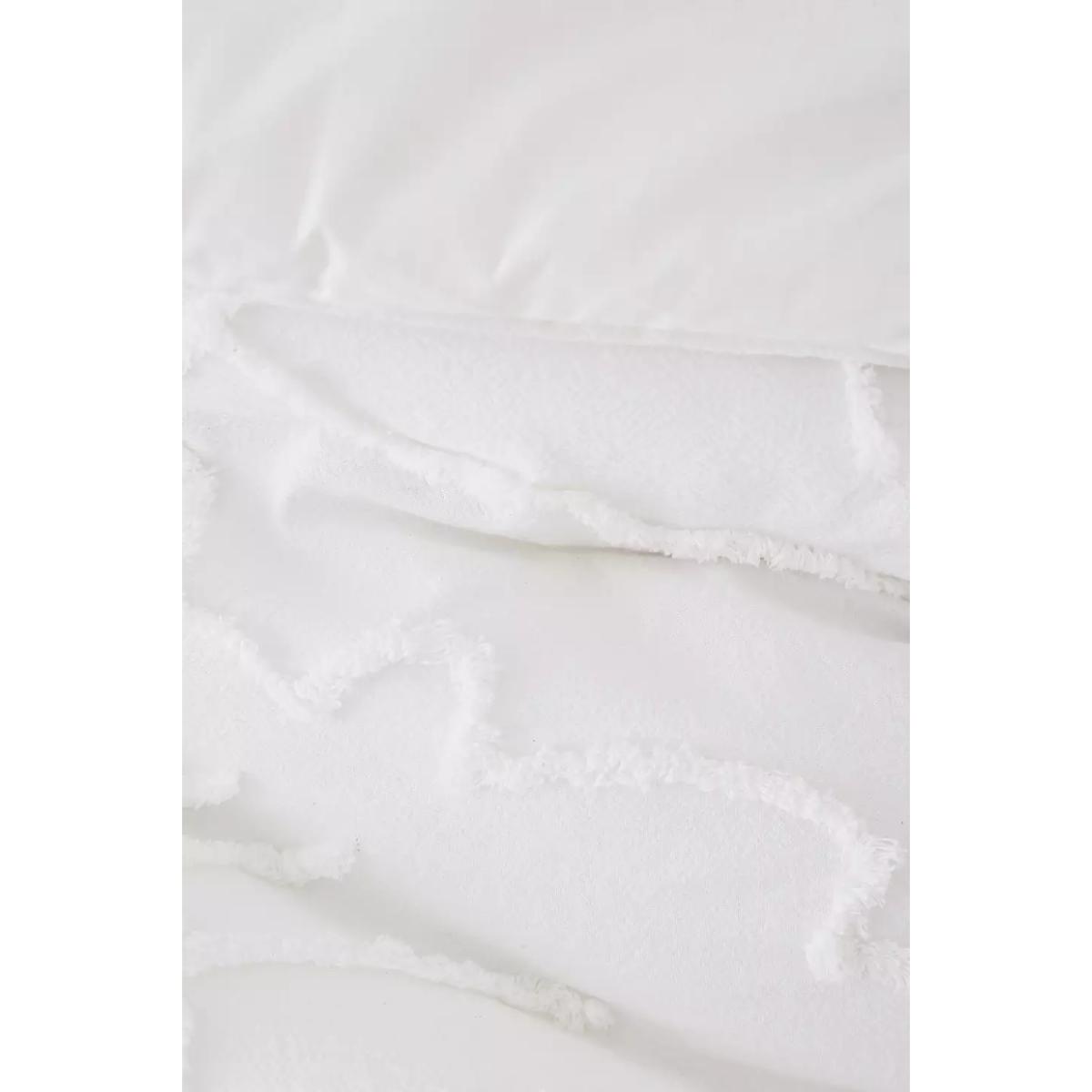 Margot Tufted Duvet Set - White KING at Urban Outfitters – image 4