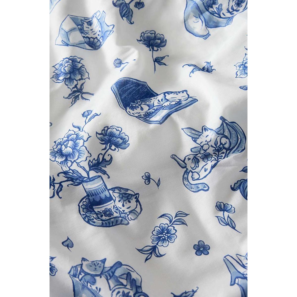 Delft Cat Duvet Set - Blue Double at Urban Outfitters – image 5