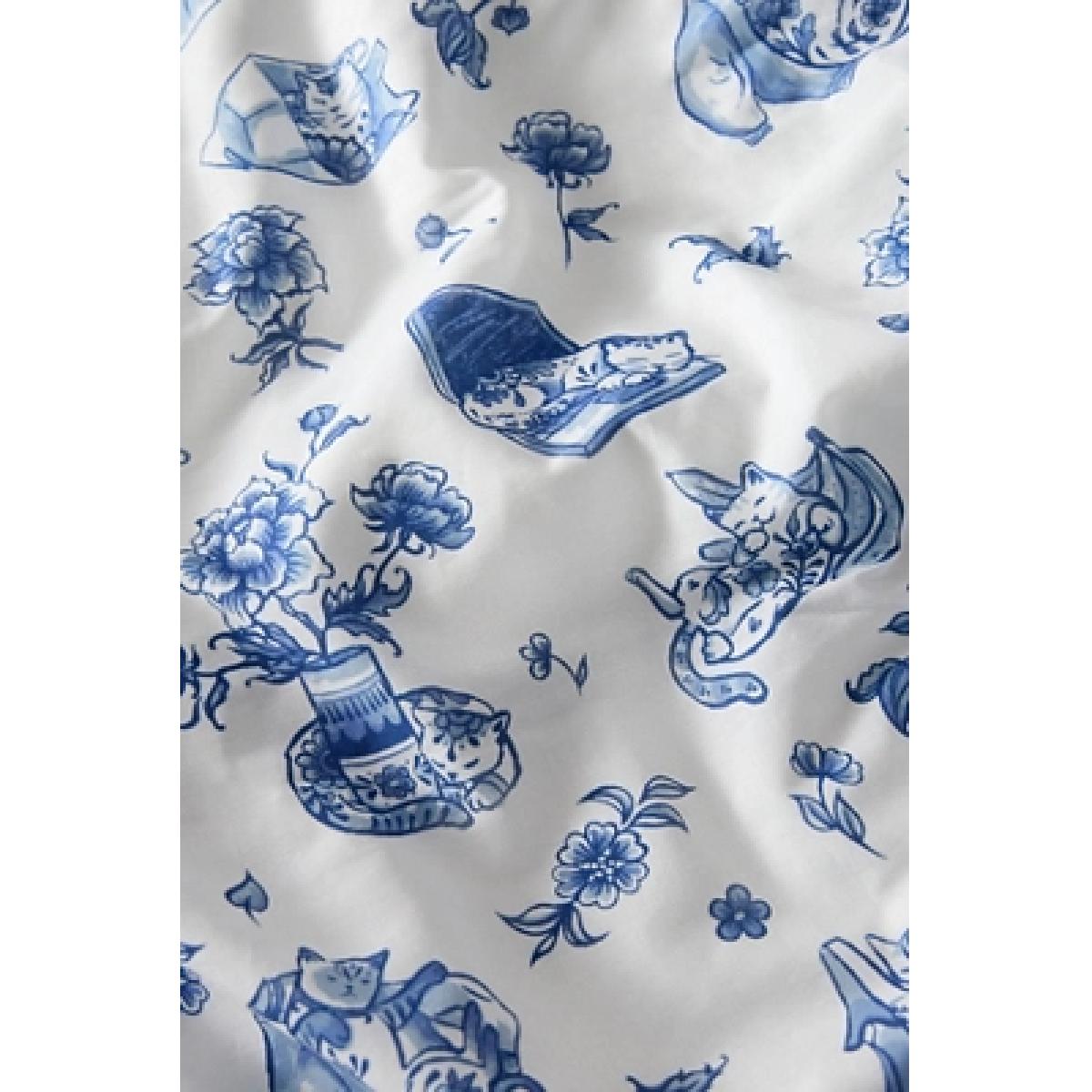 Delft Cat Duvet Set - Blue Double at Urban Outfitters – image 9