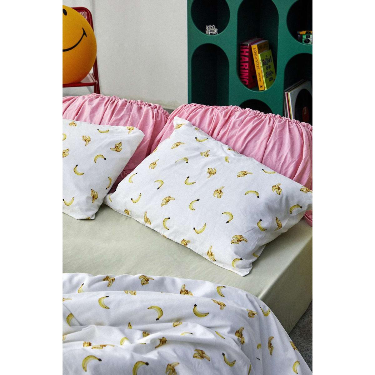 Go Bananas Duvet Set - White Single at Urban Outfitters – image 3