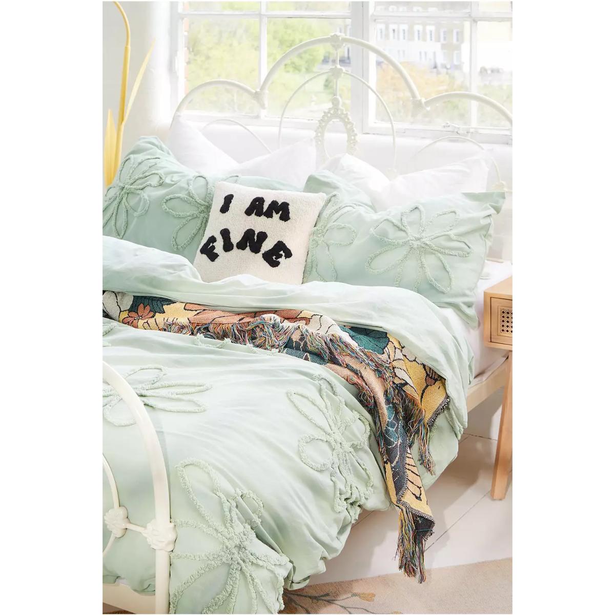 Tufted Flower Duvet Set - Light Green Double at Urban Outfitters – image 3