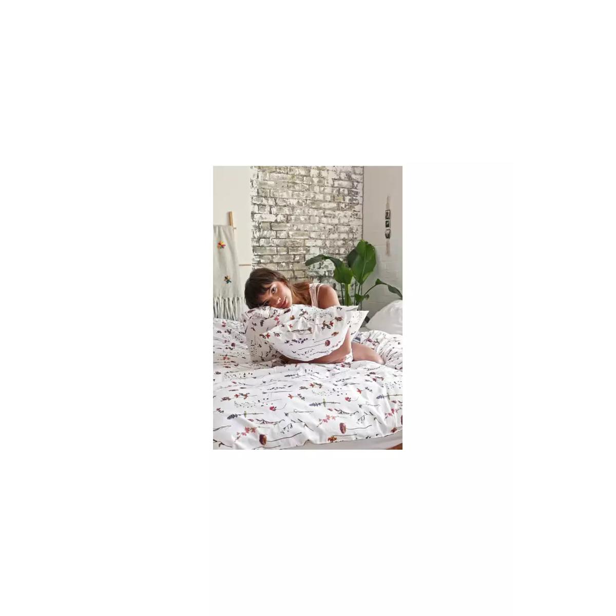 Pressed Flower Duvet Set - Assorted SINGLE at Urban Outfitters – image 9