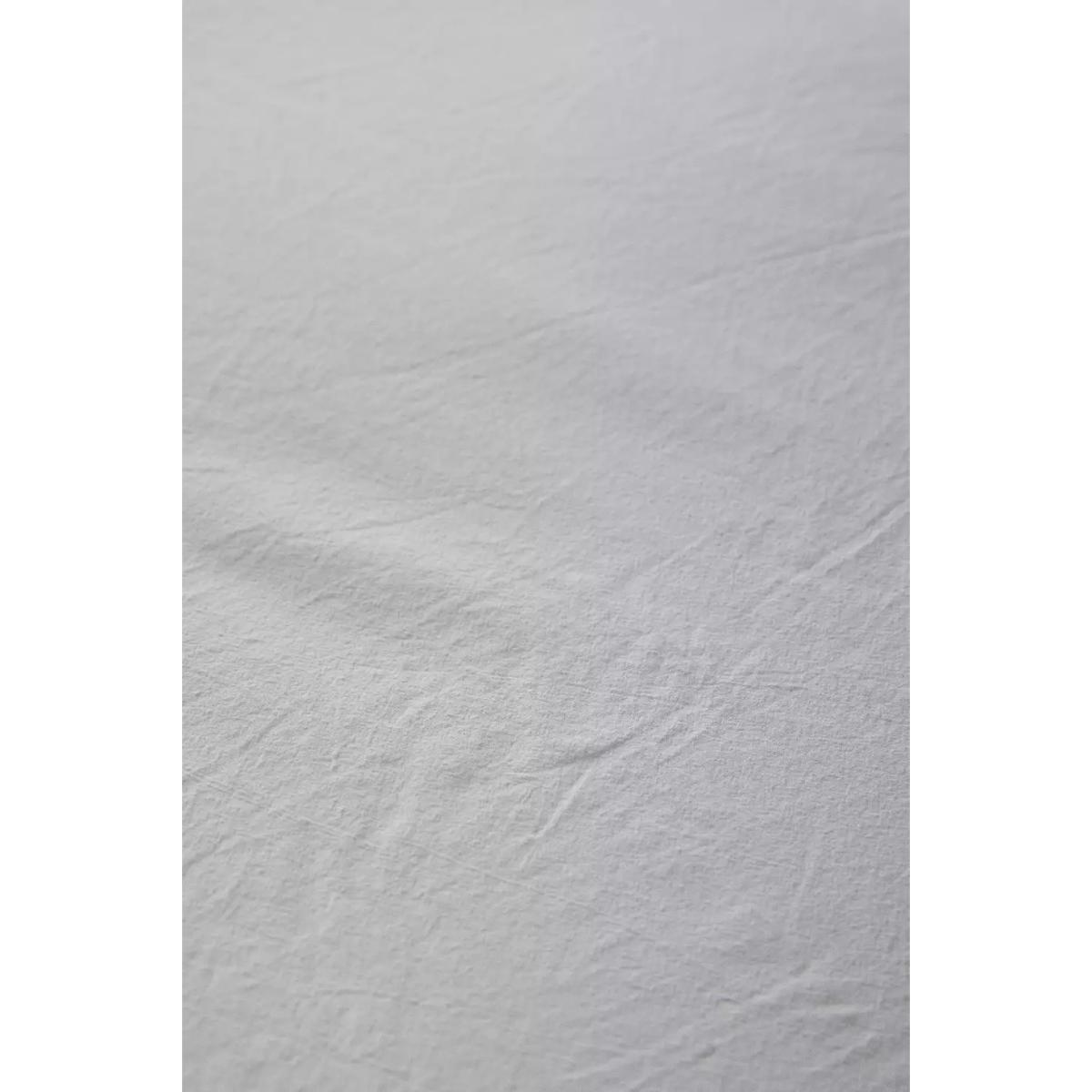 Washed Ruffle Duvet Set With Reusable Fabric Bag - White DOUBLE at Urban Outfitters – image 3