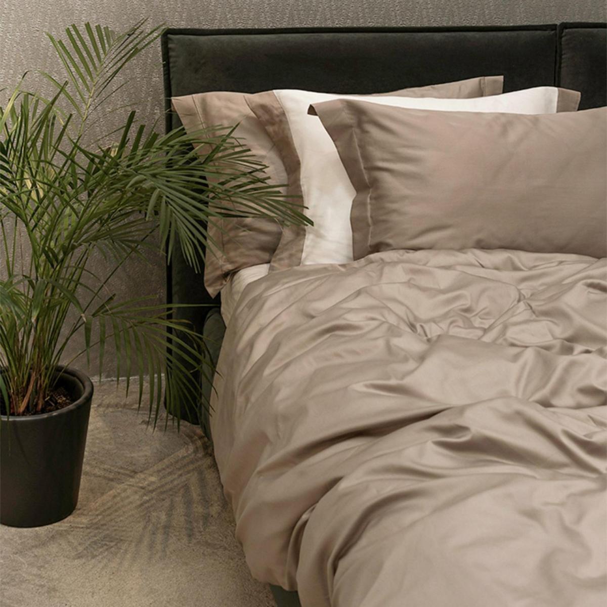 Brown / Neutrals Cotton Bedding Set Solid Almond Uk King, Us Queen + Gift Wrapping | Us Queen | Decoflux Home – image 2