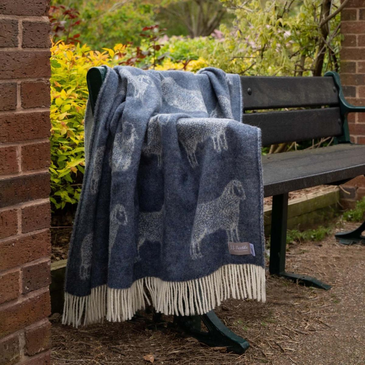 Blue / White Denim Blue Sheep Wool Thow J. j.textile – image 7