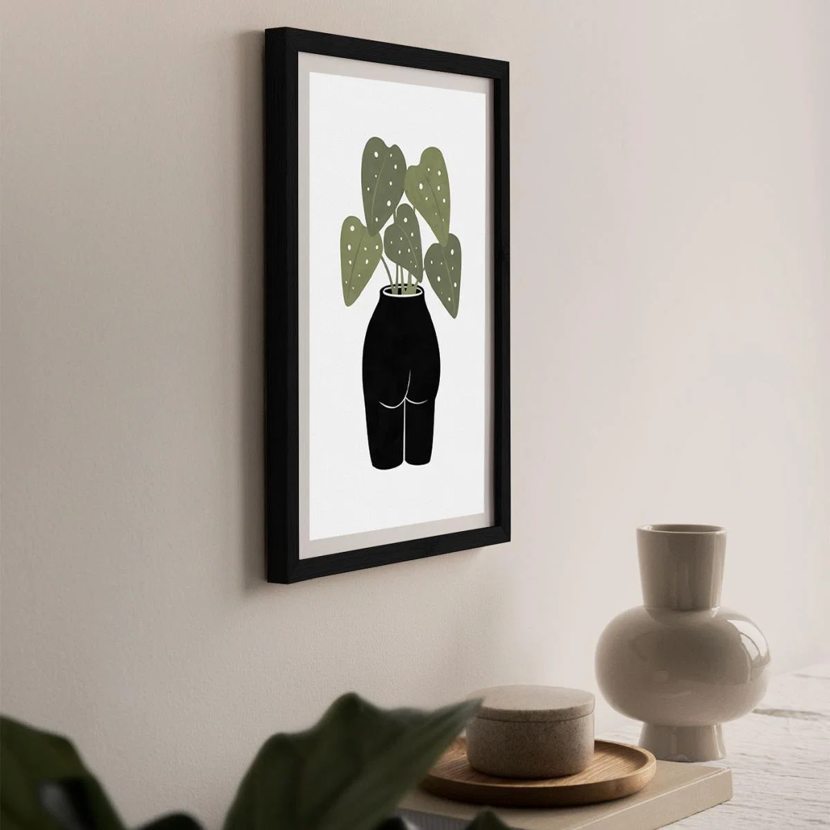 Butt Tanical Vase Art Print Black Frame – image 8