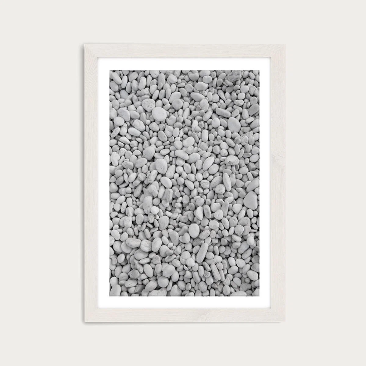 Pebble Beach Art Print White Frame – image 1
