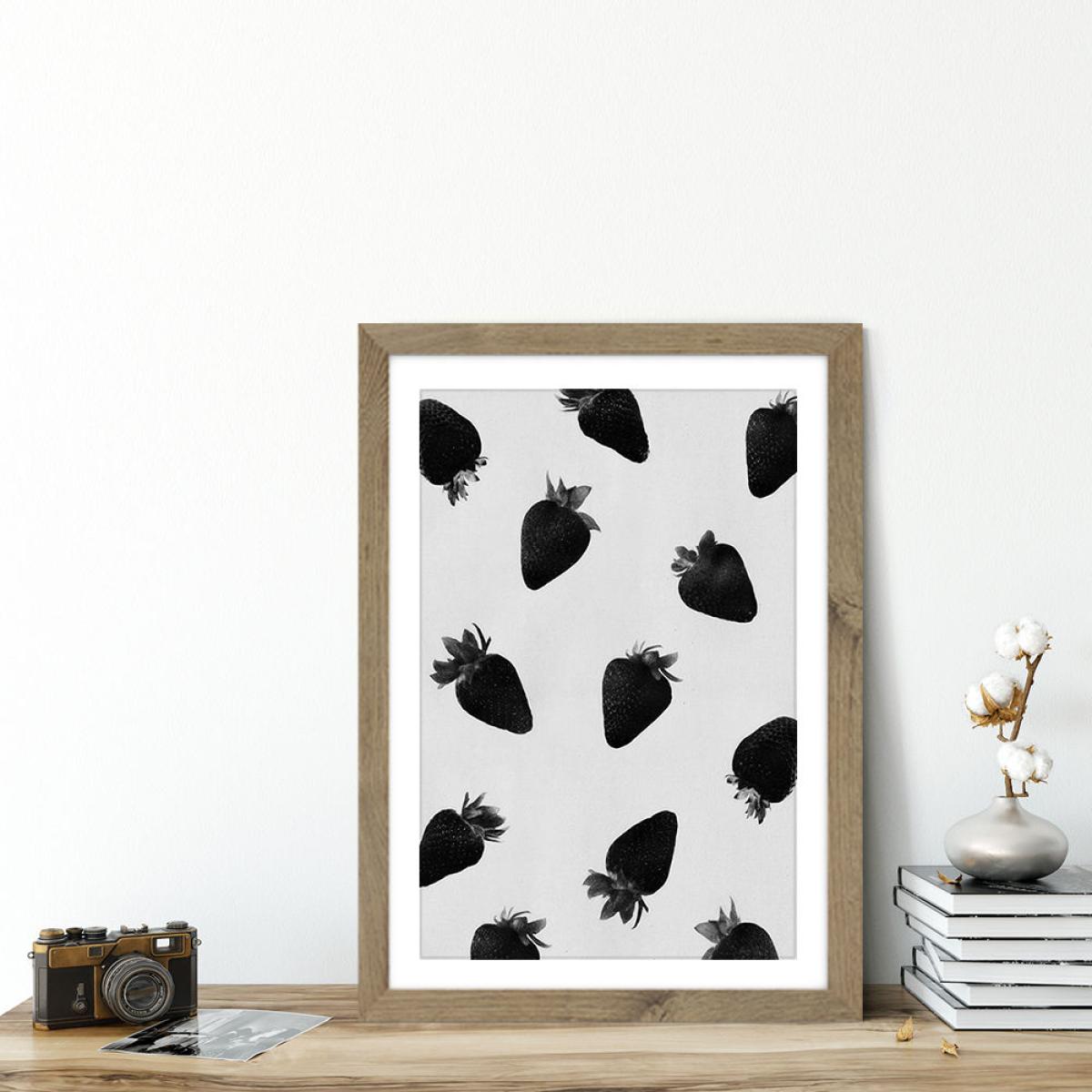Black Strawberries Art Print Oak Frame – image 4