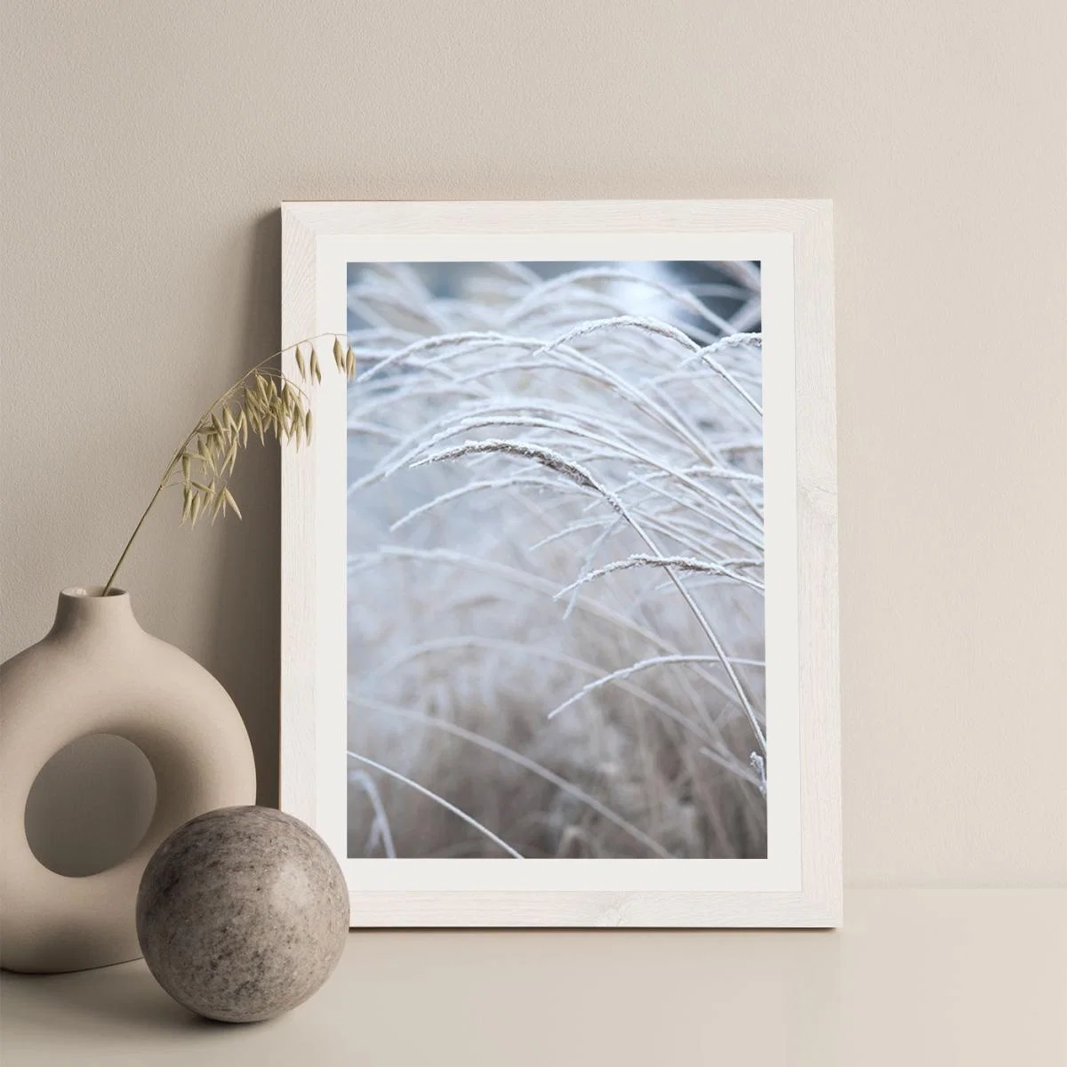White and Calm Art Print White Frame – image 3