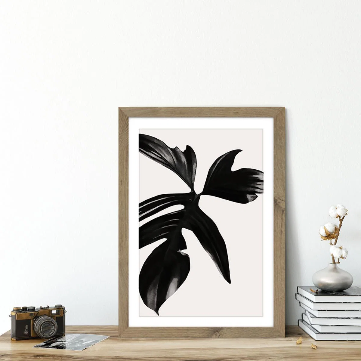Black Leaf No.5 Art Print Oak Frame – image 4