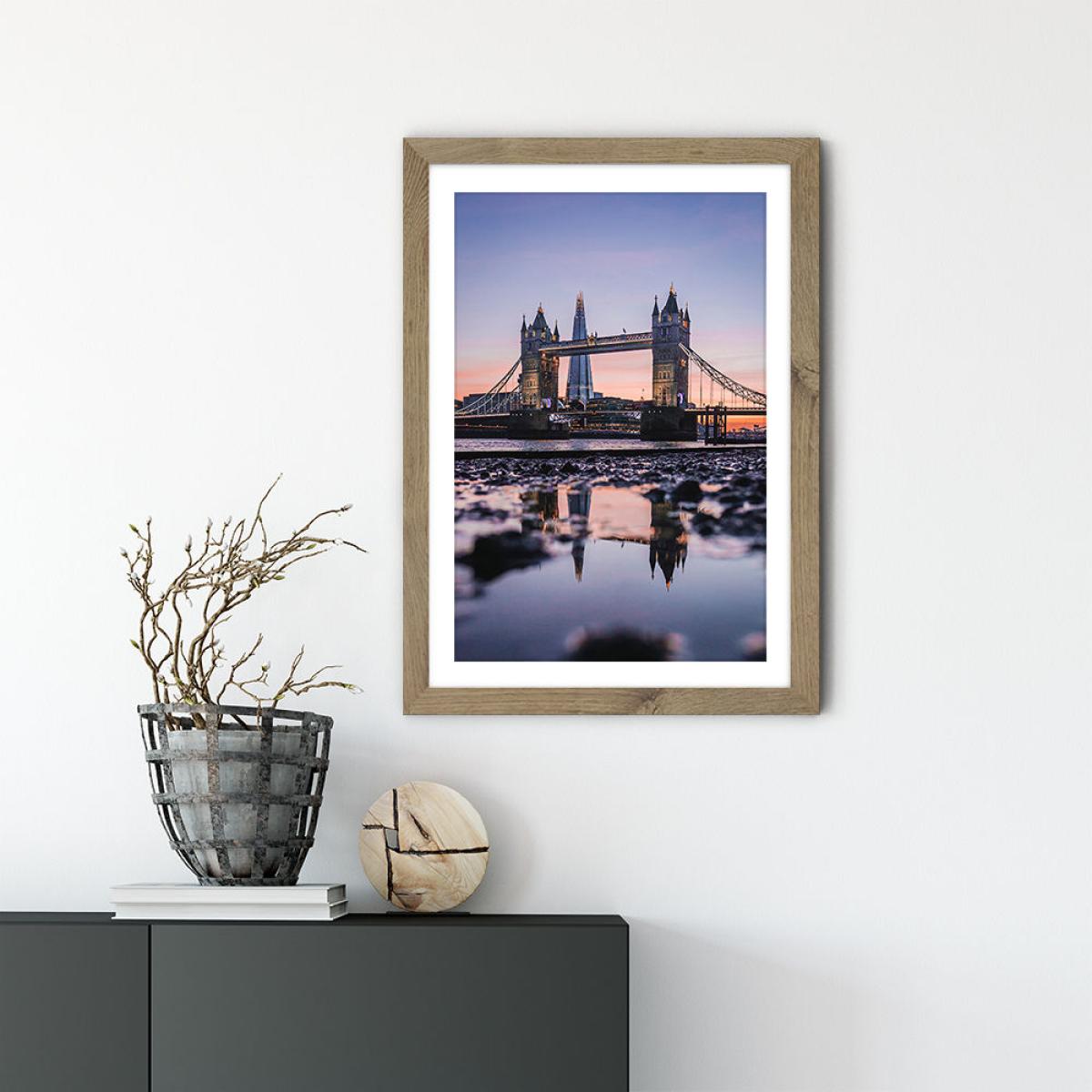 Tower Bridge Sunset Art Print Oak Frame – image 2