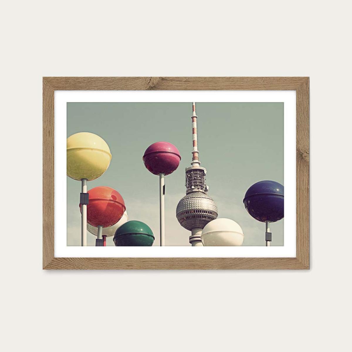 Kugeln 02 Art Print Oak Frame – image 1