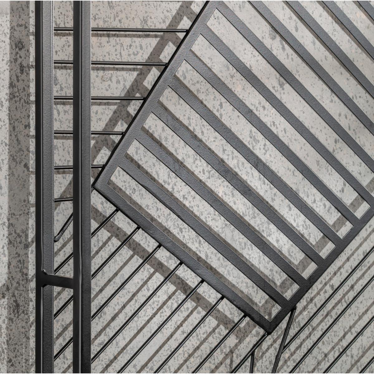 Indoor Outdoor London Panels Wall Art 1.2m Black – image 3