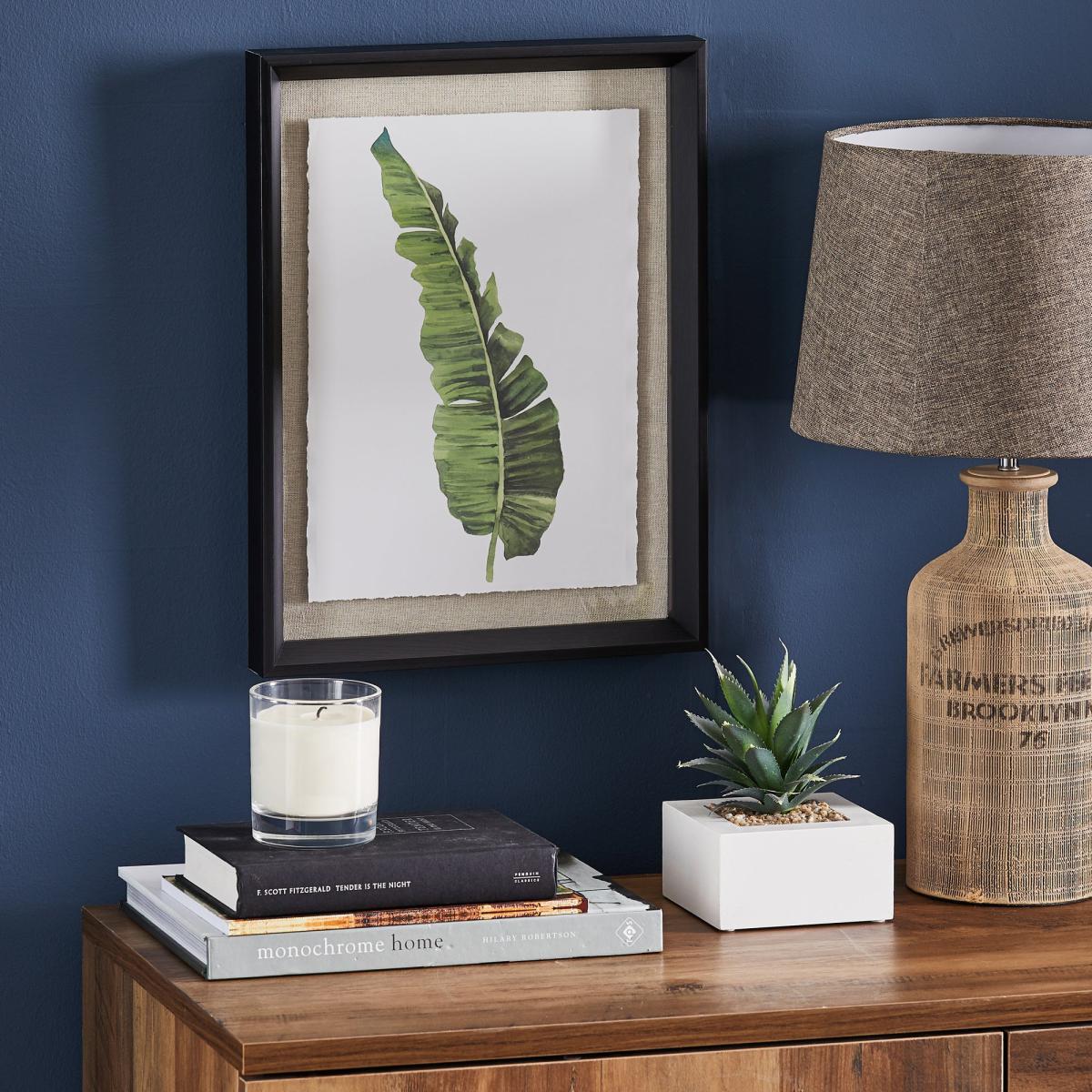 Banana Leaf Framed Print Green – image 1