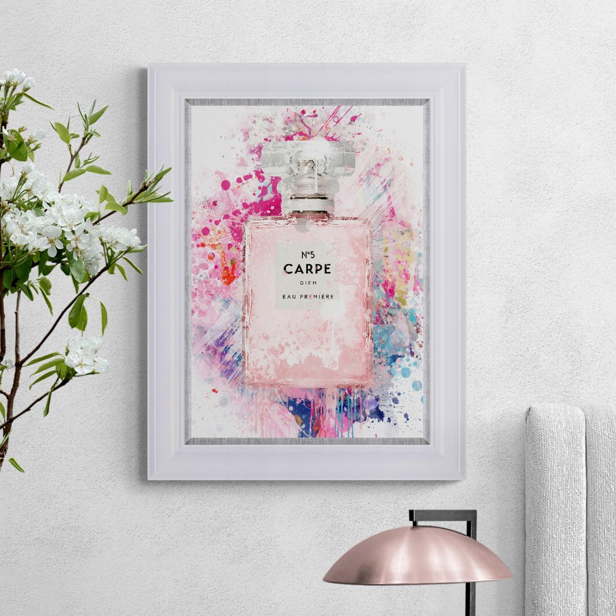 Parfum - Carpe Diem Framed Print White – image 1