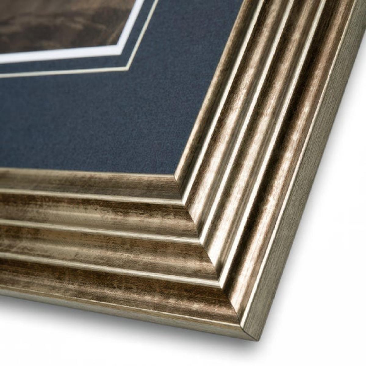 Cedar & Sage Louisiana Heron Framed Print – image 3