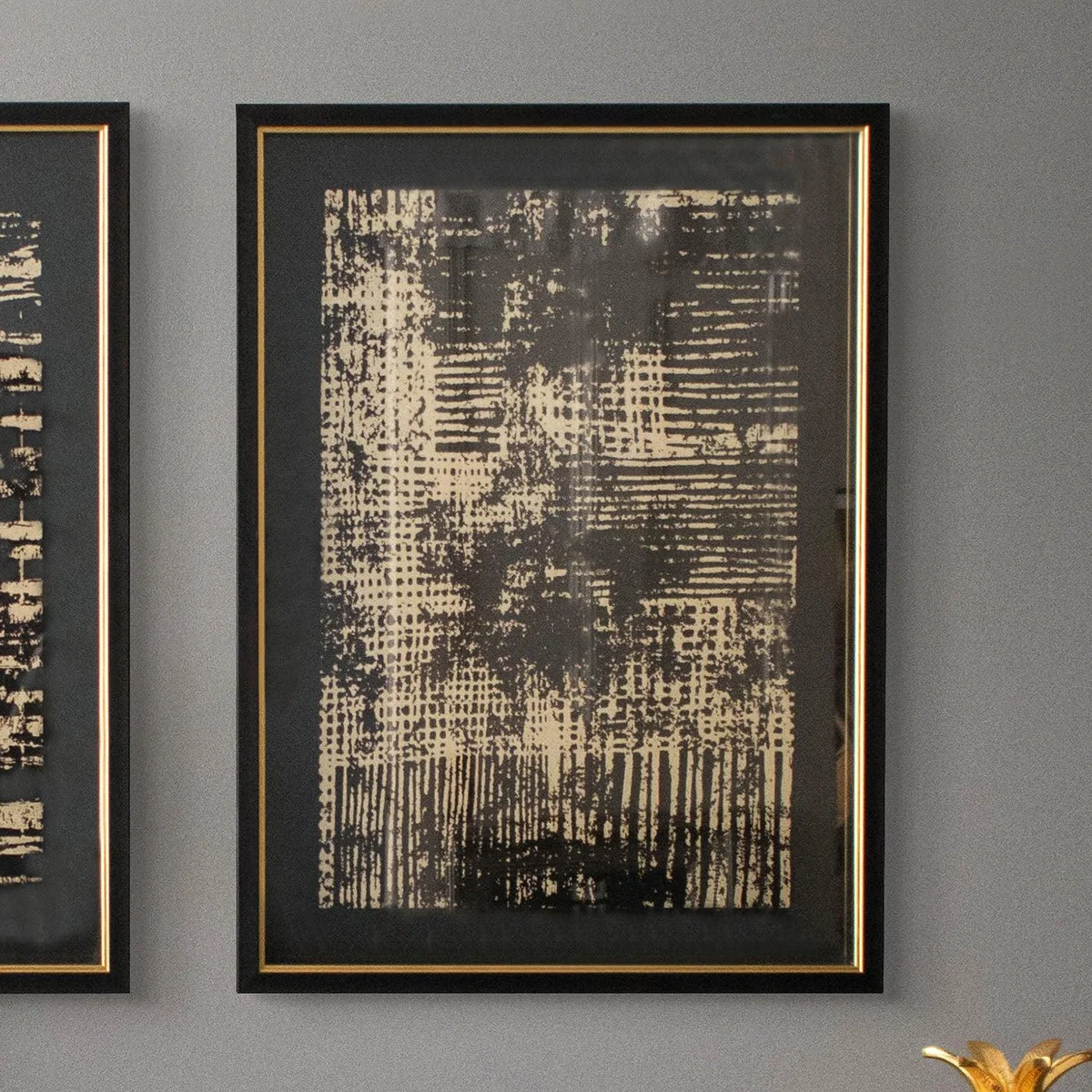 Pizarro I Framed Art Black – image 1