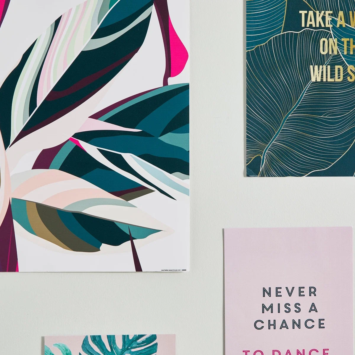 Pack of 5 Luxe Fashion Posters MultiColoured – image 4