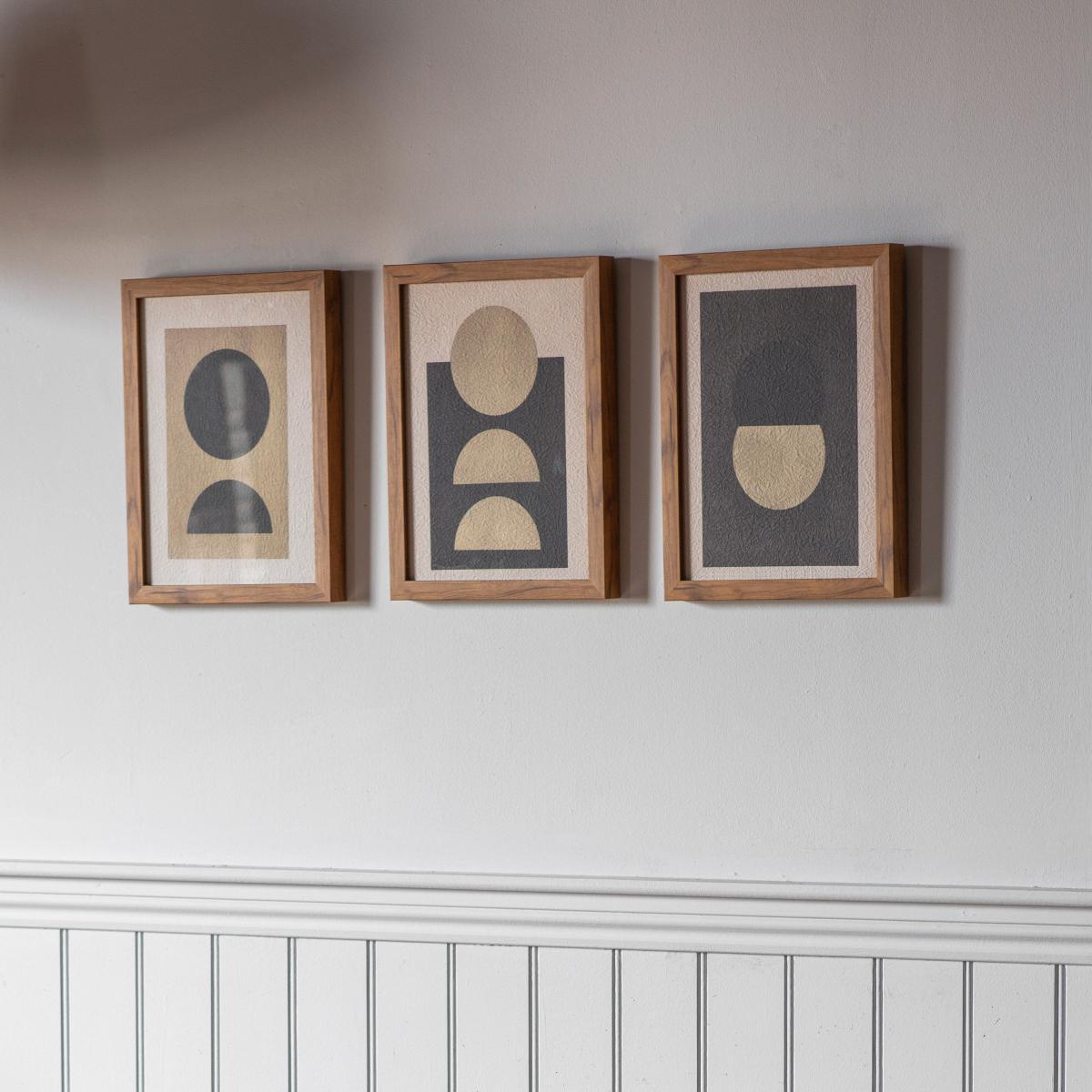 Set of 3 Solar Eclipse Framed Prints Natural – image 1