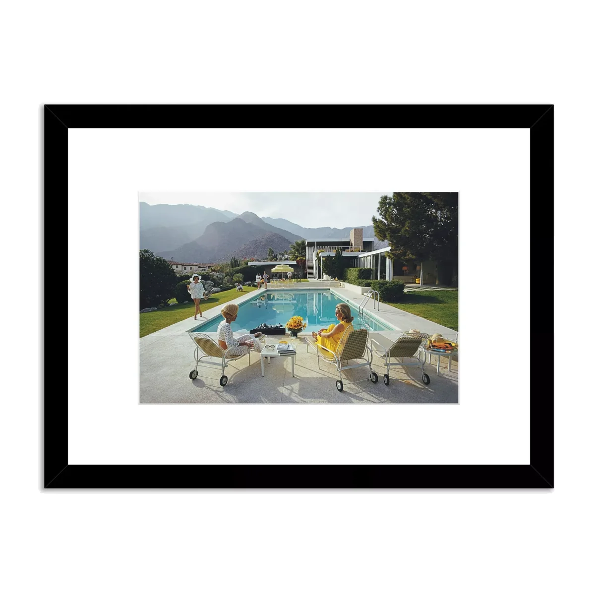 Getty Images Gallery - Slim Aarons 'Poolside Gossip' Wood Framed Print & Mount, 44.5 x 59.5cm – image 1