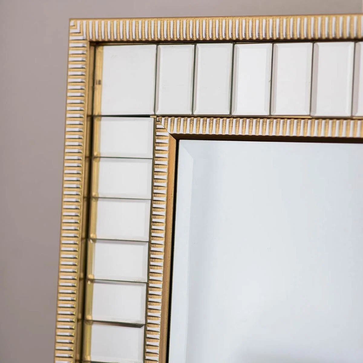 Fynn Large Rectangle Wall Mirror - Gold – image 2