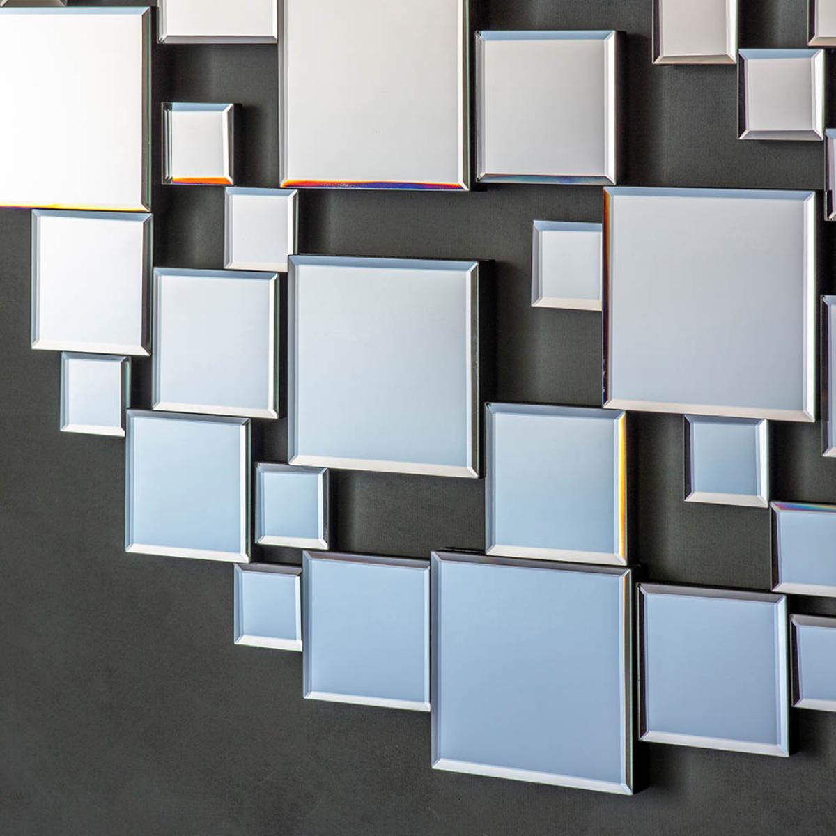 Regan Medium Round Wall Mirror - Silver – image 3