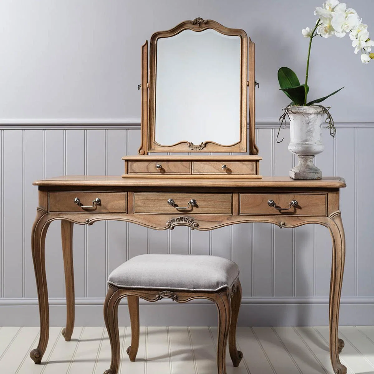 Coralie Medium Irregular Dressing Table Mirror - Light Wood – image 3