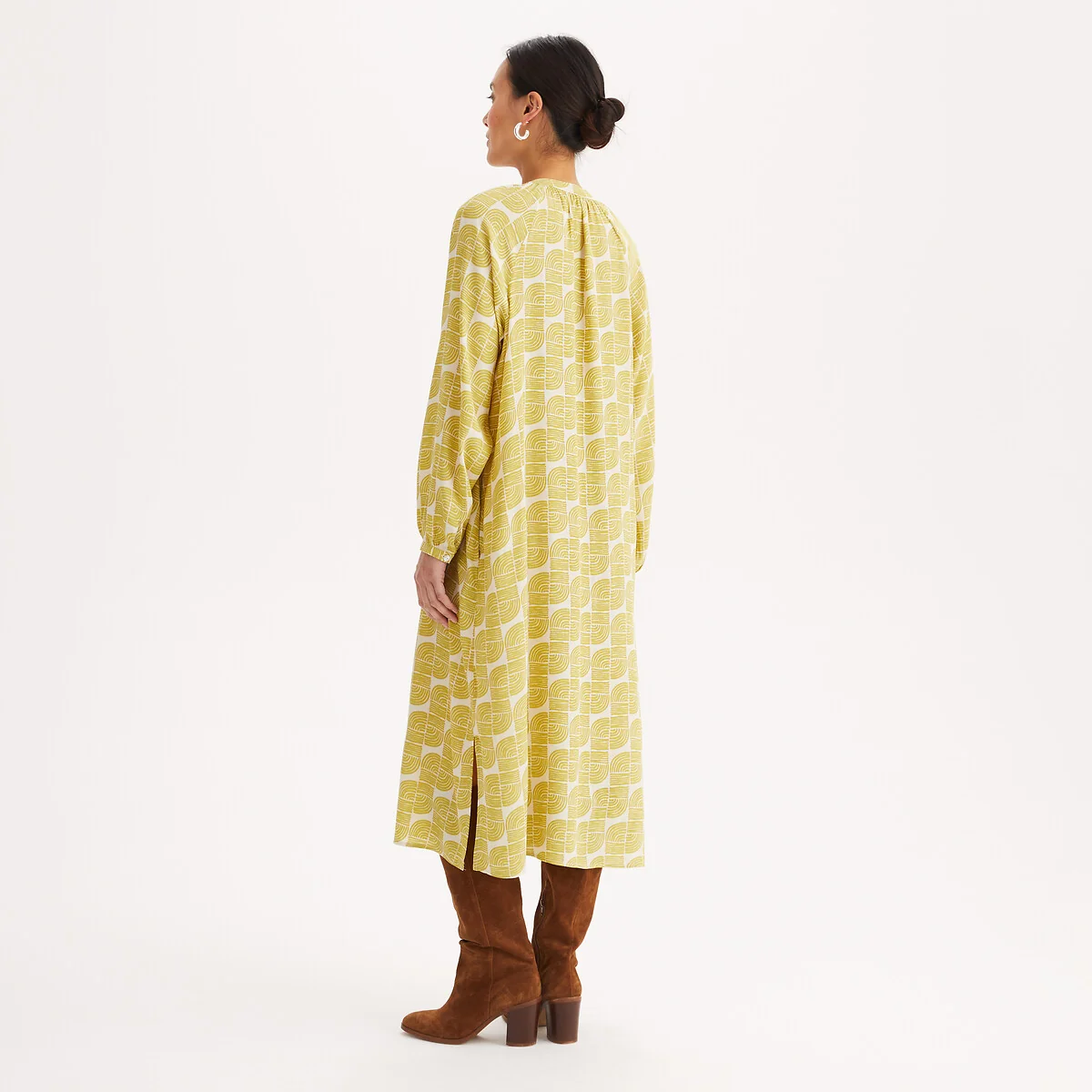 Graphic Print Maxi Shift Dress with Long Sleeves – image 4
