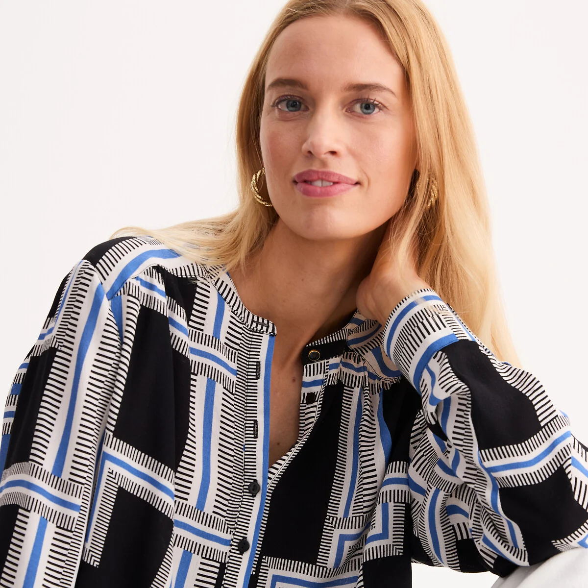 Graphic Print Blouse with Grandad Collar – image 3