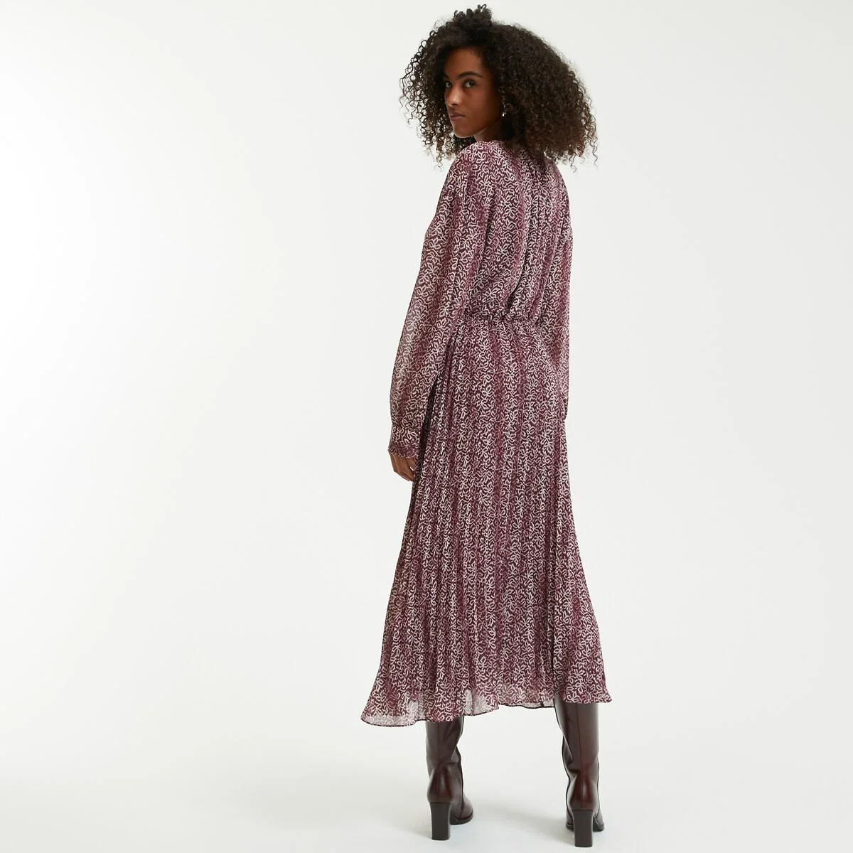 Recycled Pleated Maxi Dress in Graphic Print – image 4