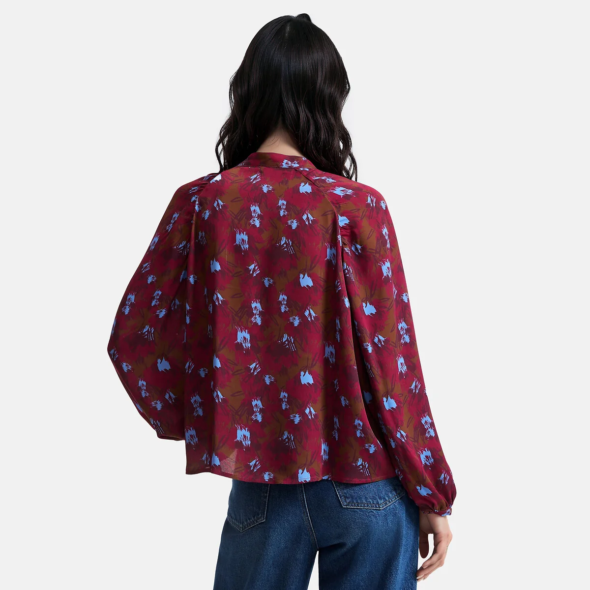 Graphic Print Long Sleeve Crew Neck Blouse – image 4