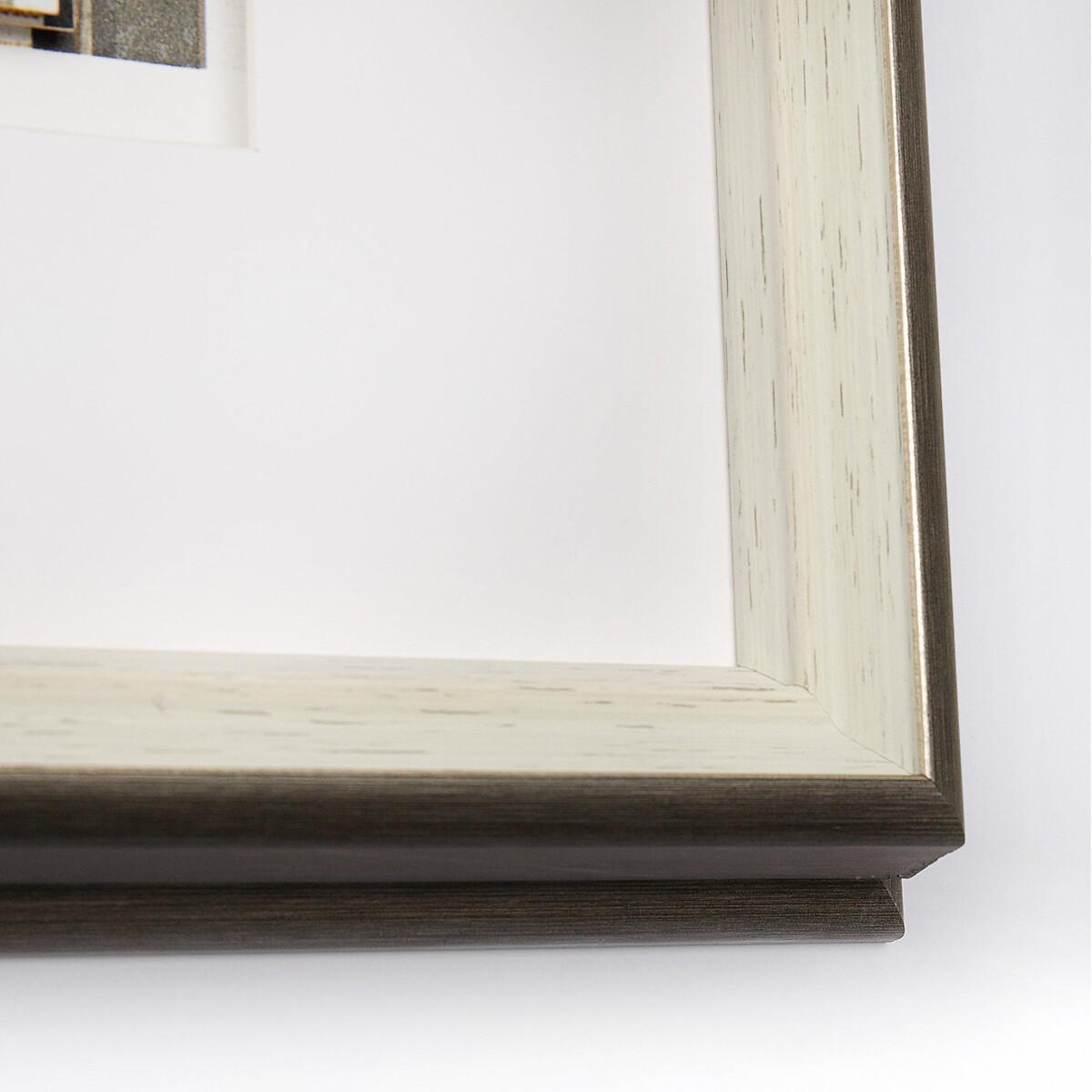 121x53cm A Classic Framed Print – image 3
