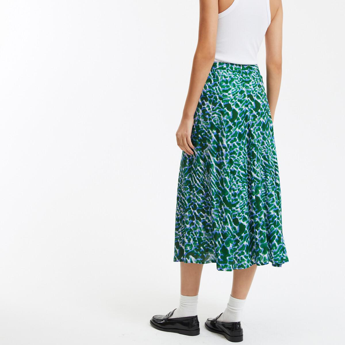 Long Full Flowing Skirt, Graphic Print – image 4
