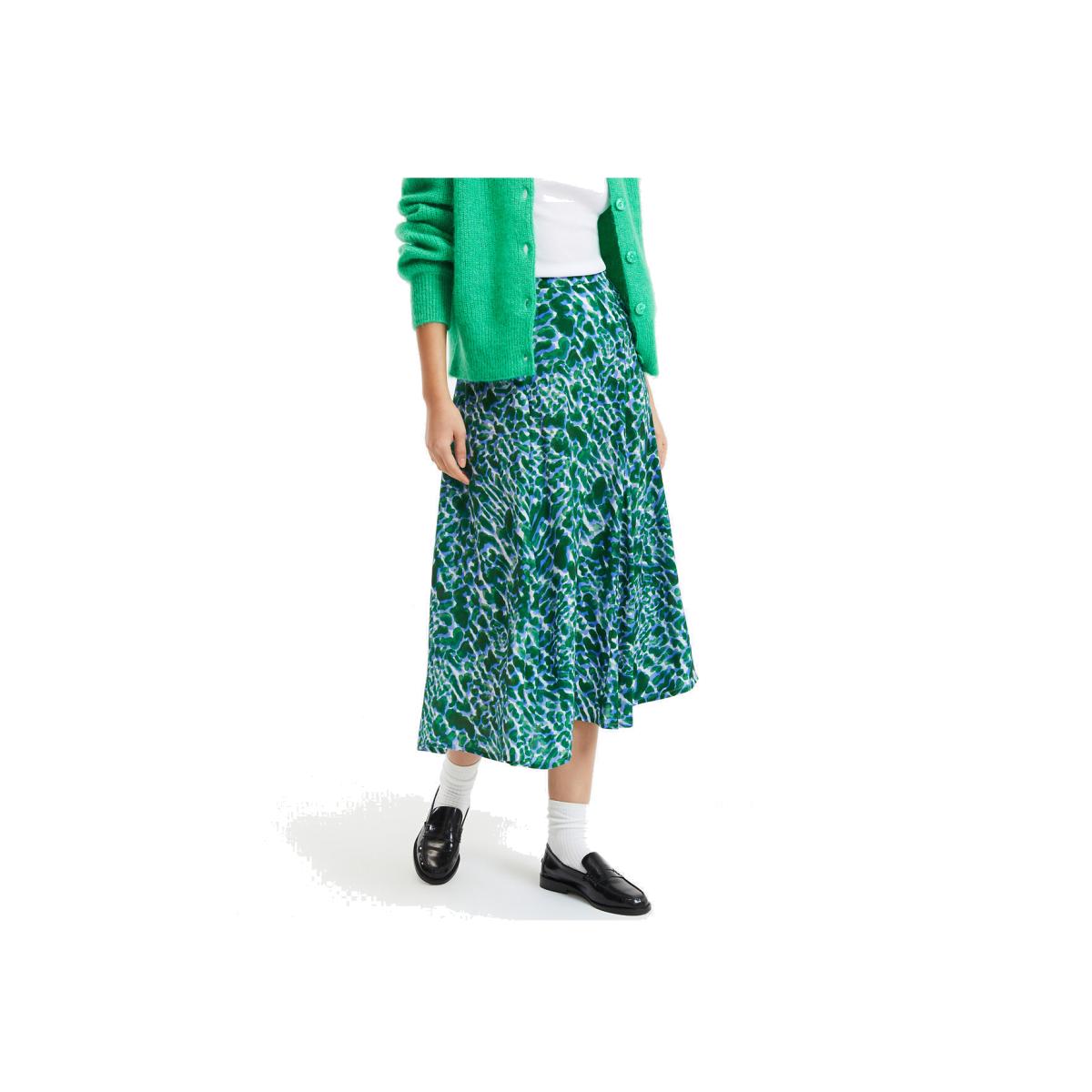 Long Full Flowing Skirt, Graphic Print – image 1