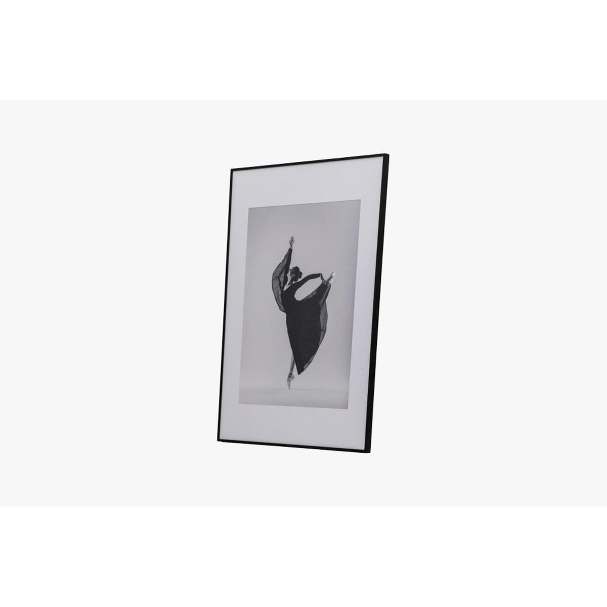 Primadonna Photographic Print – image 2