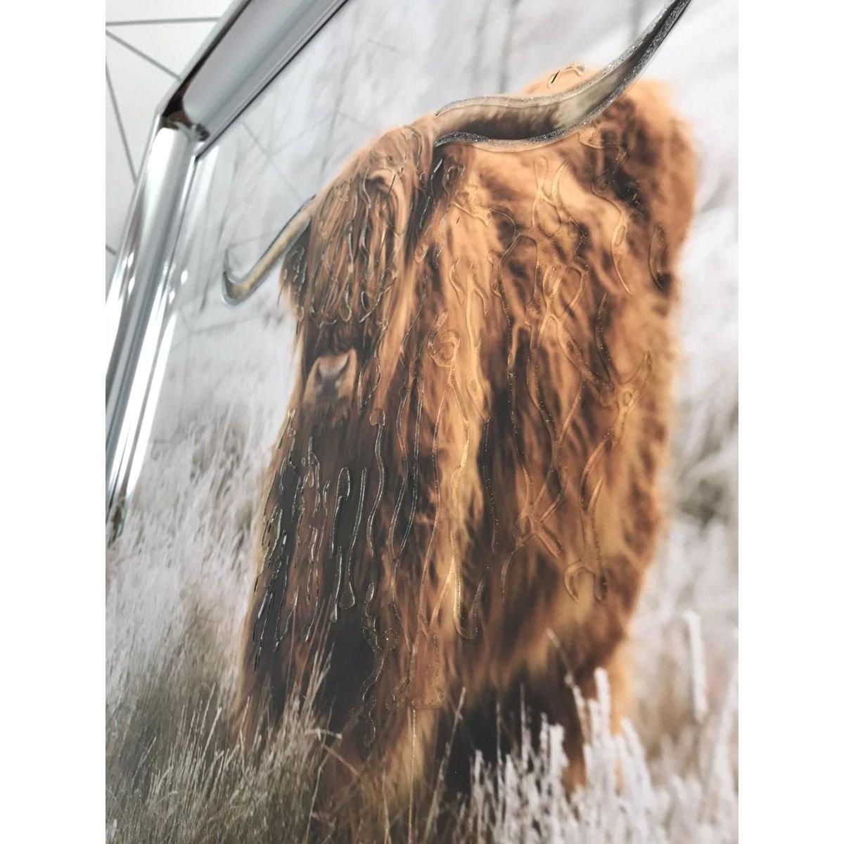 Highland Cow Liquid Art 1 with Chrome Frame 117x67cm – image 3