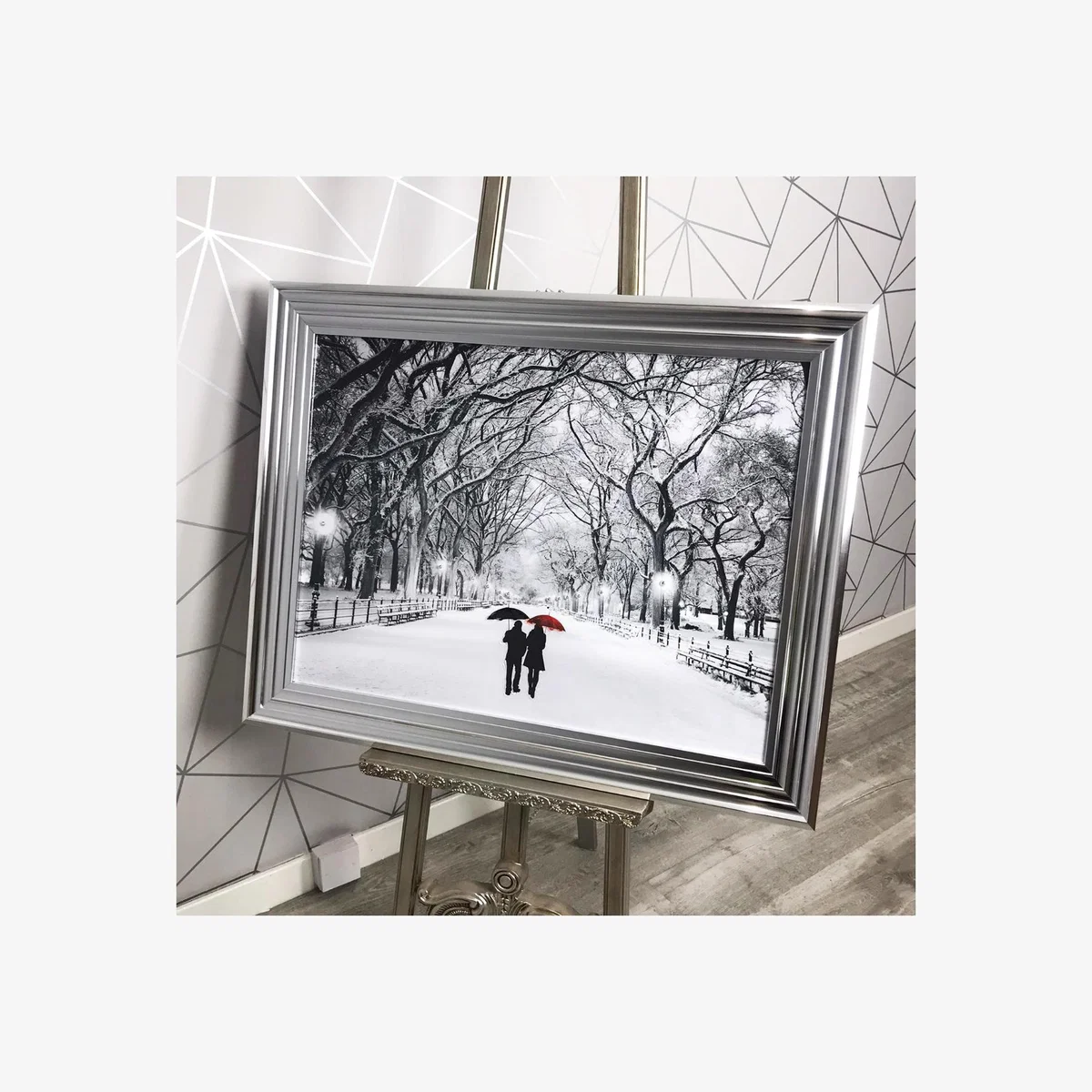 Winter Walk Liquid Art with Chrome Frame 80x60cm – image 1