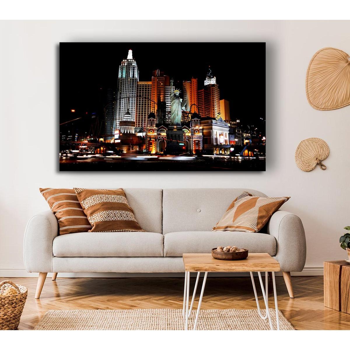 Las Vegas Statue Of Liberty Canvas Print Wall Art - Yellow / 81.28cm – image 4