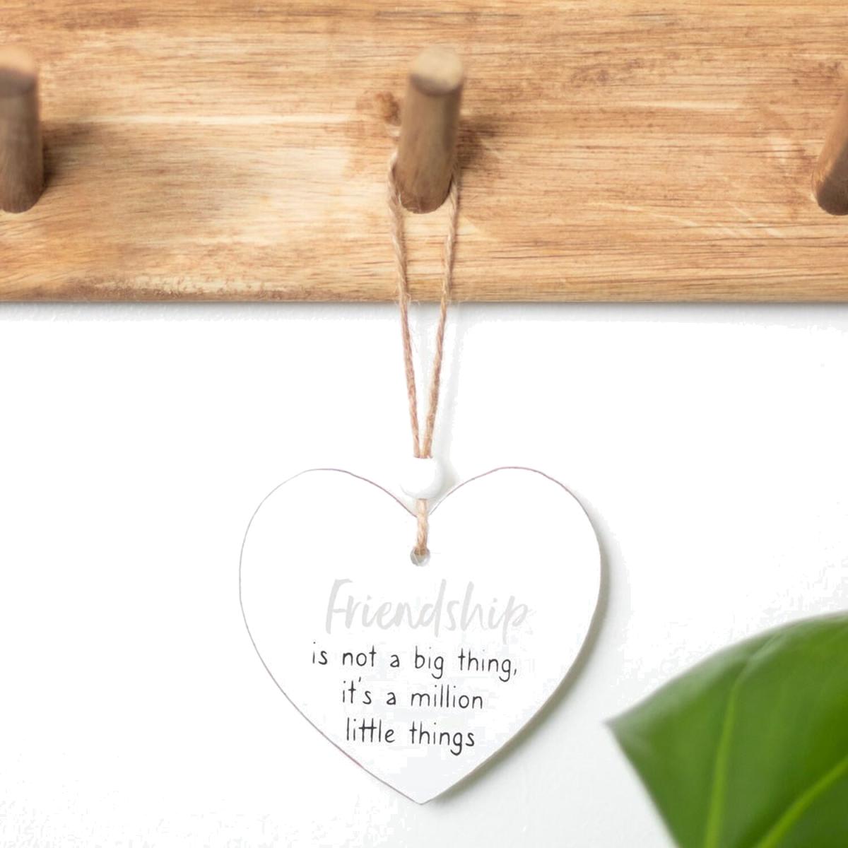 Small Hanging Heart Sentiment Sign - Friendship – image 1