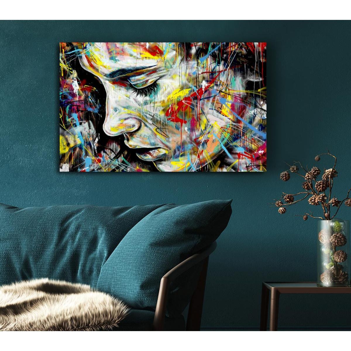 Colourful Woman - 35.6cm – image 3